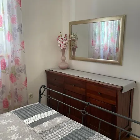 Antonija Punta Skala Next To Falkensteiner * Petrcane