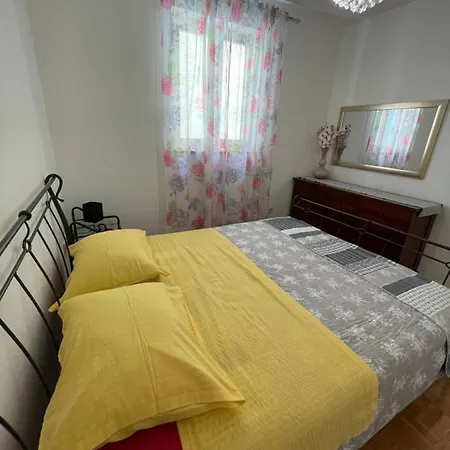 Apartmán Antonija Punta Skala Next To Falkensteiner