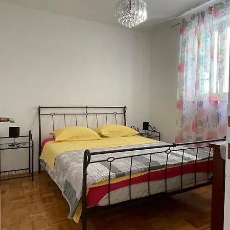 Antonija Punta Skala Next To Falkensteiner Lejlighed Petrcane