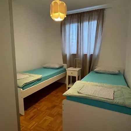 Apartment Antonija Punta Skala Next To Falkensteiner Petrčane