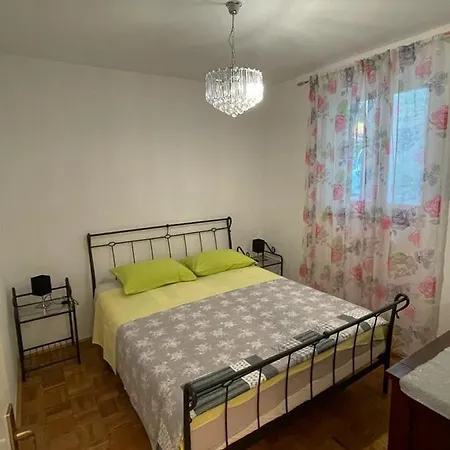 Lejlighed Antonija Punta Skala Next To Falkensteiner Petrcane