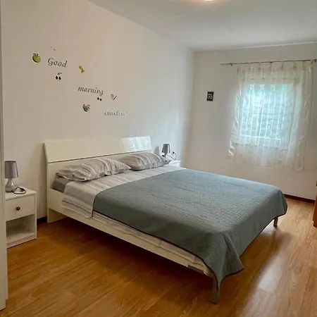 Apartmán Antonija Punta Skala Next To Falkensteiner