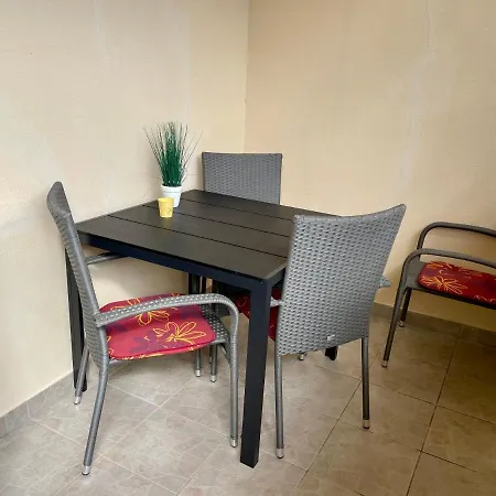 Antonija Punta Skala Next To Falkensteiner Petrcane