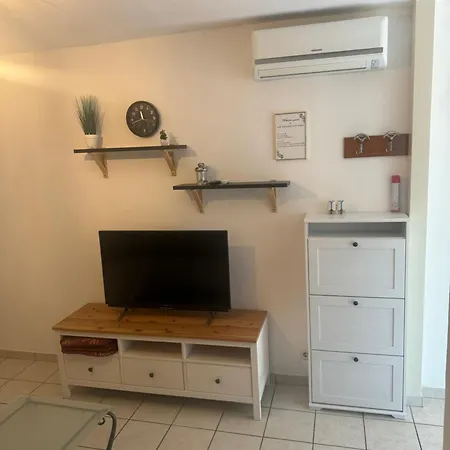 Antonija Punta Skala Next To Falkensteiner Lejlighed *