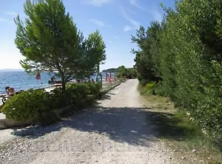 Antonija Punta Skala Next To Falkensteiner Lejlighed Petrcane