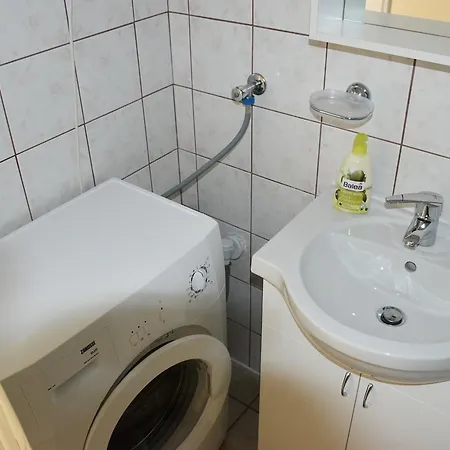 Apartmán Antonija Punta Skala Next To Falkensteiner
