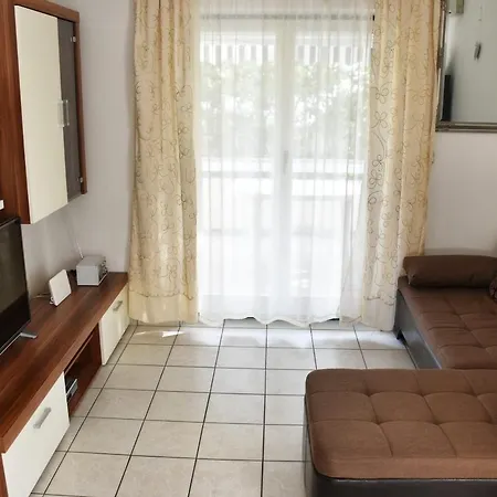 Antonija Punta Skala Next To Falkensteiner Lejlighed Petrcane