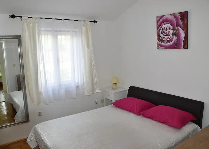 Antonija Punta Skala Next To Falkensteiner * 돈제페트레케인